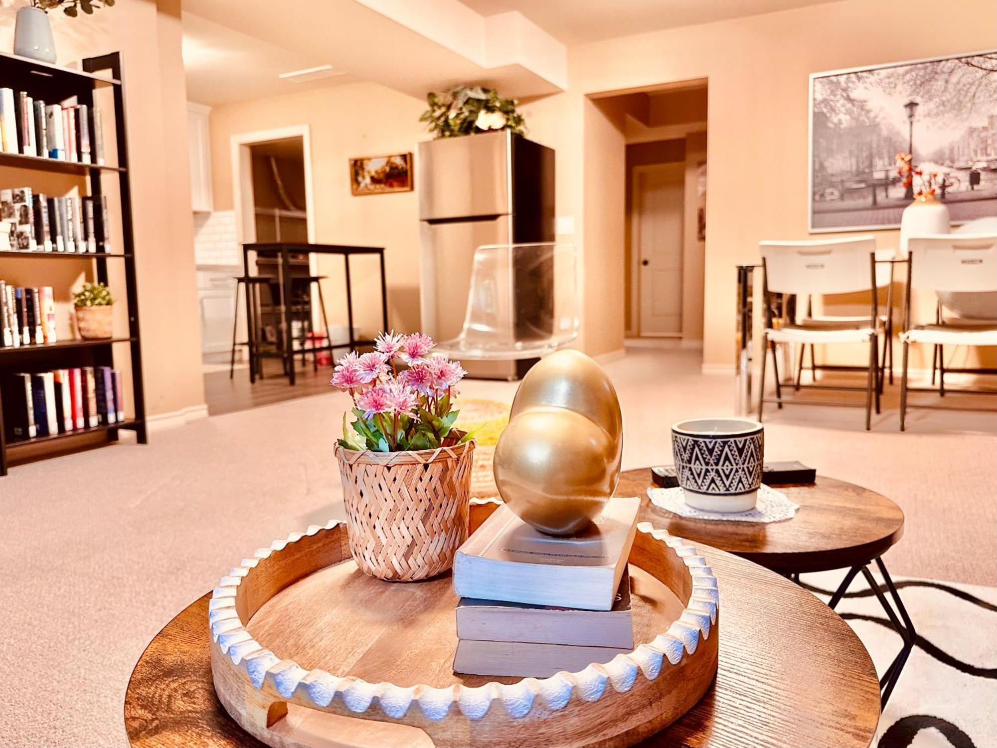 Scorpio House Langley Room B Bagian luar foto